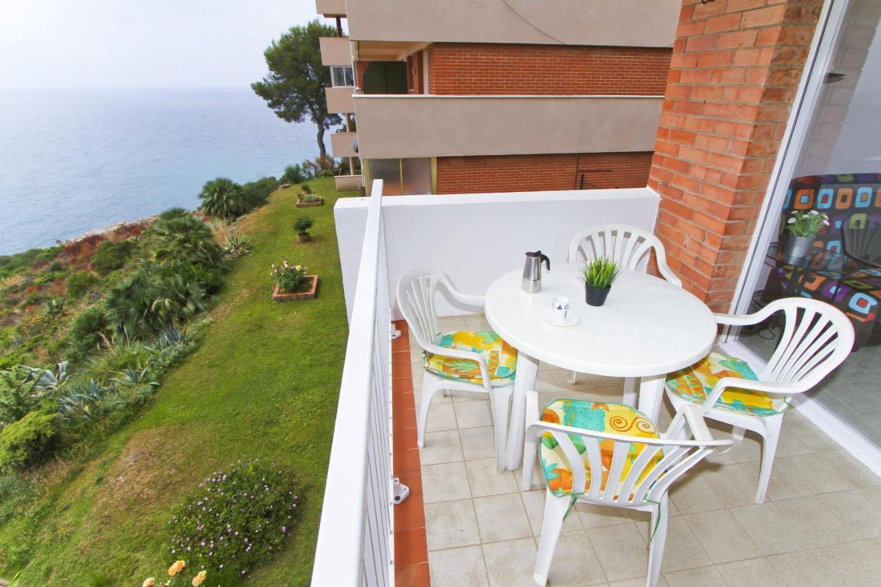 Cabo Menor 2 Planet Costa Dorada Apartman Salou Kültér fotó